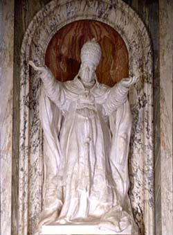 Monument for Pius X